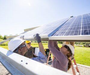 Developing the Solar Power Workforce for the Gigawatt Era