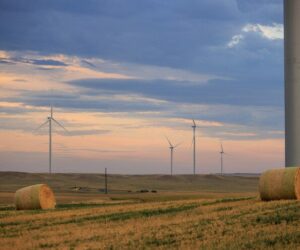 Oregon Customers Benefit as PGE’s Eastern Montana Wind Farm Helps Set Records