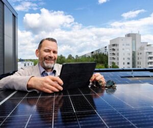 AI and the Energy Transition: Building a Smarter, Decarbonized Energy System